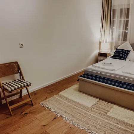 Apartament Premium 4br Apartment, Stunning Views Overlooking The Station *
