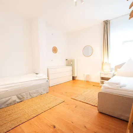 Premium 4br Apartment, Stunning Views Overlooking The Station Koblenz (Rhineland-Palatinate)