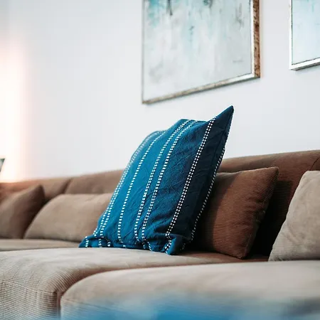 Premium 4br Apartment, Stunning Views Overlooking The Station Apartment Koblenz (Rhineland-Palatinate)