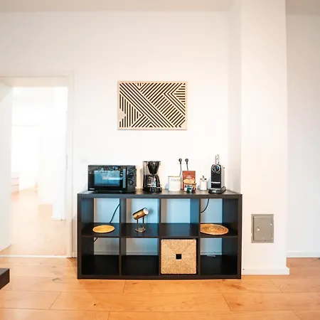 Premium 4br Apartment, Stunning Views Overlooking The Station Koblenz (Rhineland-Palatinate)