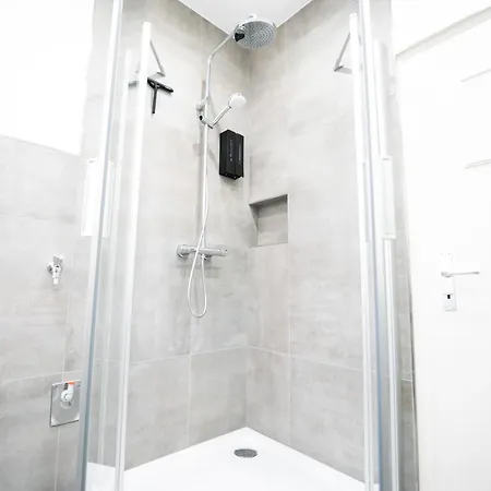 Appartamento Premium 4br Apartment, Stunning Views Overlooking The Station Coblenza