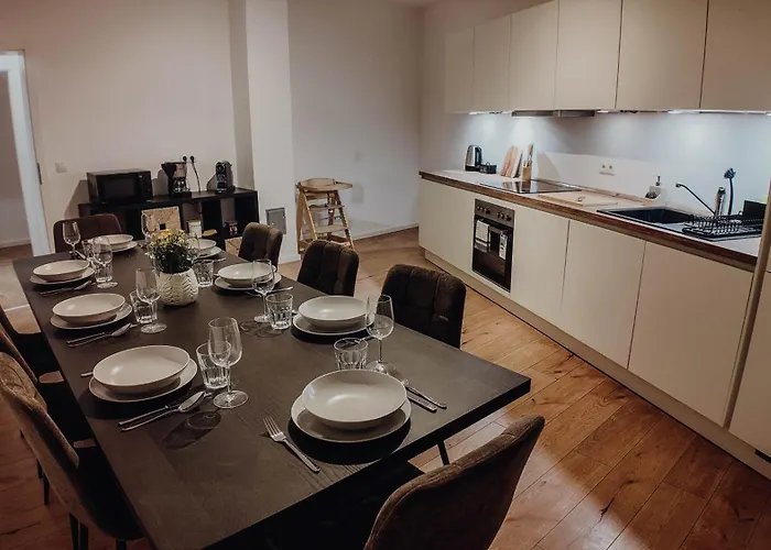 Lägenhet Premium 4br Apartment, Stunning Views Overlooking The Station Koblenz (Rhineland-Palatinate)