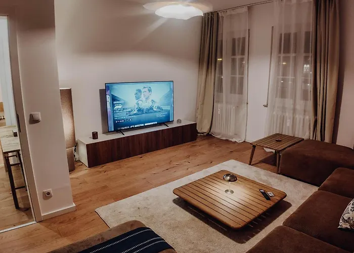 Apartamento Premium 4br Apartment, Stunning Views Overlooking The Station *