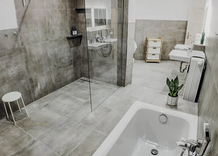 Apartamento Premium 4br Apartment, Stunning Views Overlooking The Station *